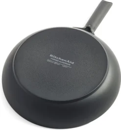 KitchenAid Classic Forged Aluminium Koekenpan 24 Cm -Pannen- Kokers Winkel 1474351