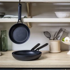 KitchenAid Classic Forged Aluminium Koekenpan 24 Cm -Pannen- Kokers Winkel 1474355