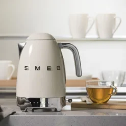 SMEG KLF04CREU Creme -Pannen- Kokers Winkel 1639170
