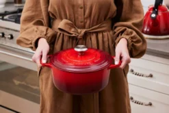Le Creuset Signature Ronde Braadpan 28 Cm Kersenrood -Pannen- Kokers Winkel 1847739